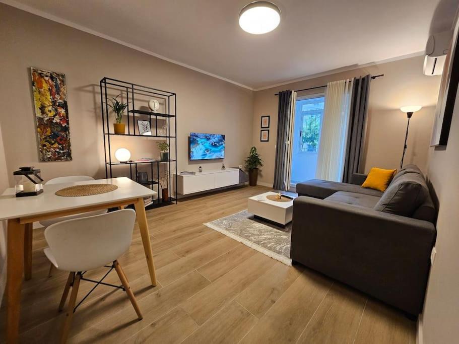 Brian's In 2 Appartement *